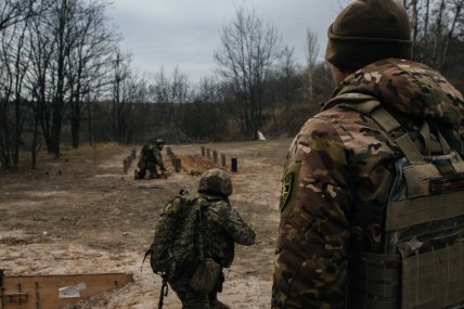 Полоса препятствий 28 ОМБр имени Рыцарей Зимнего Похода