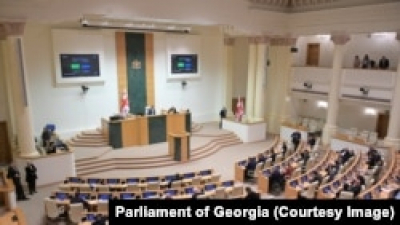 Парламент Грузії остаточно схвалив закон про «іноагентів»