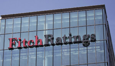Fitch знизив рейтинг України після угоди про реструктуризацію боргу